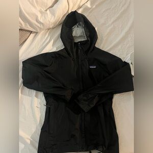 XS Patagonia Raincoat